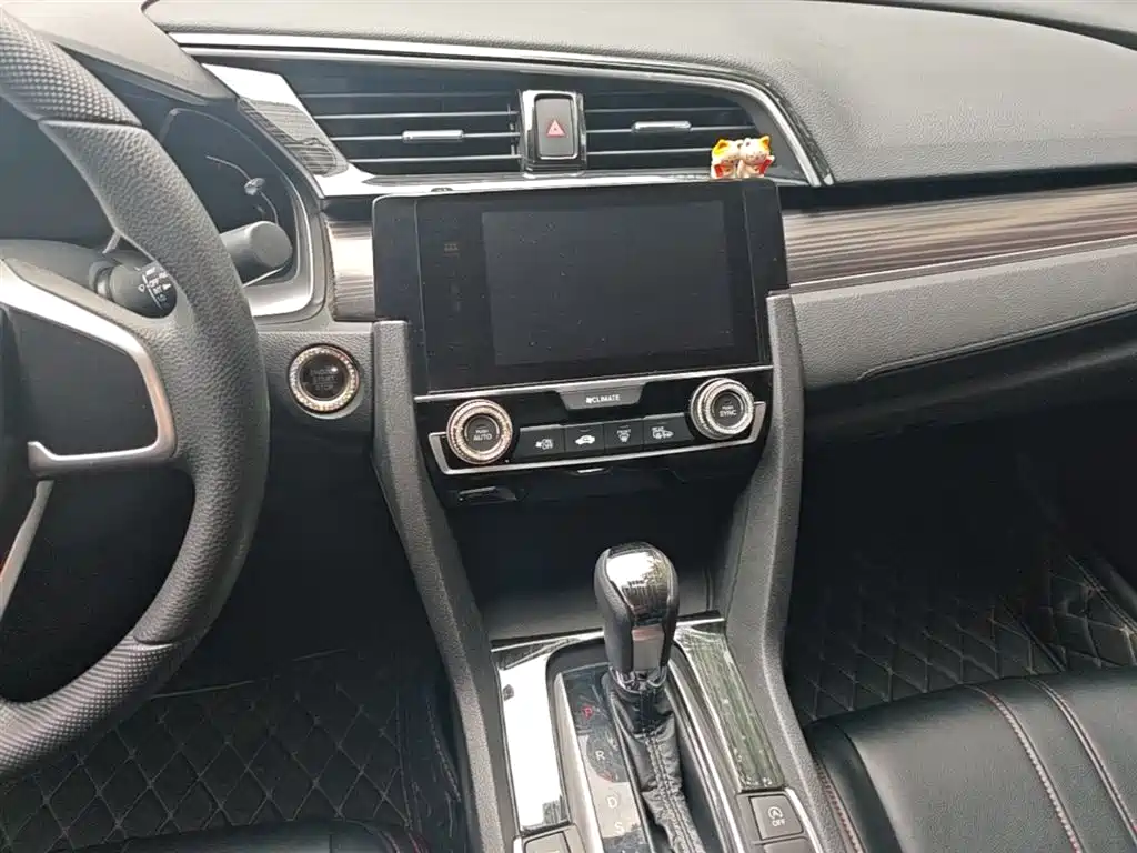Honda Civic 2020 — фото 13