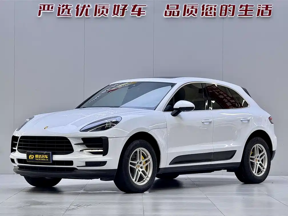 Porsche Macan 2019 — фото 1