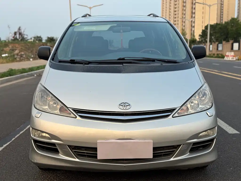 Toyota Previa 2005