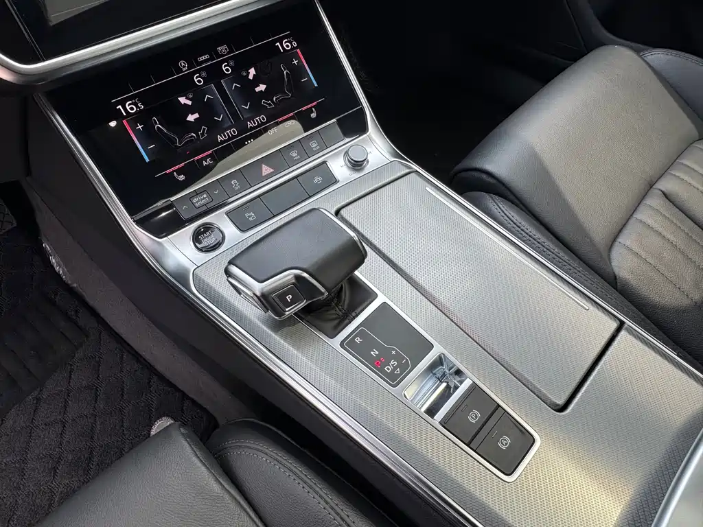 Audi A6L 2022 — фото 17
