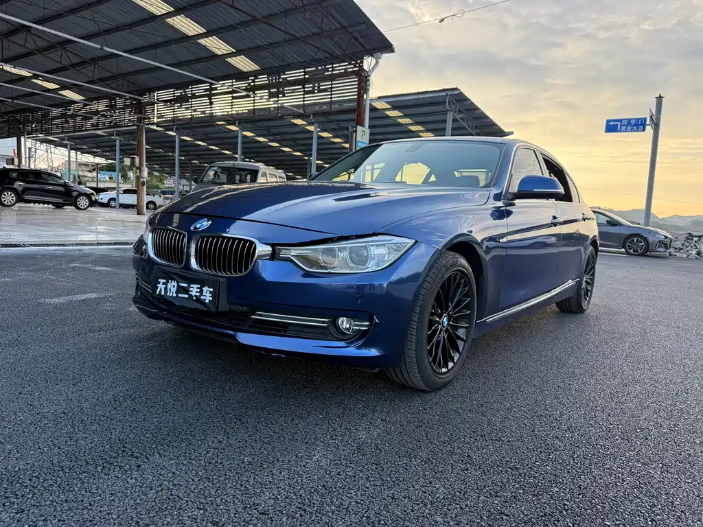 BMW 3 Series 2014 — фото 1