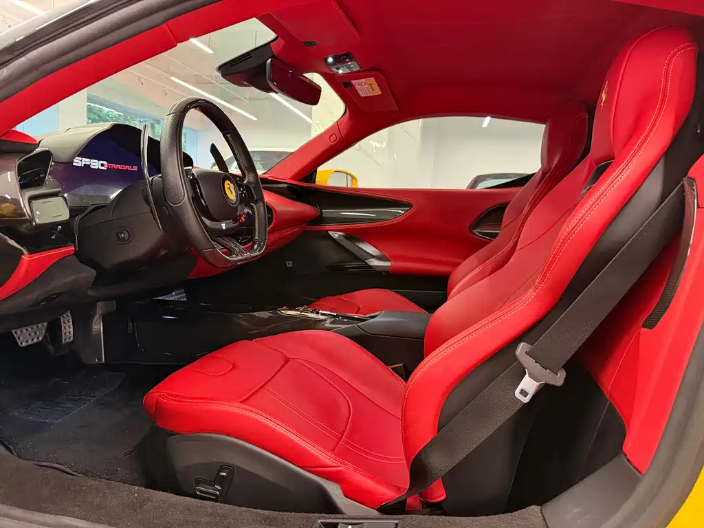 Ferrari SF90 2022