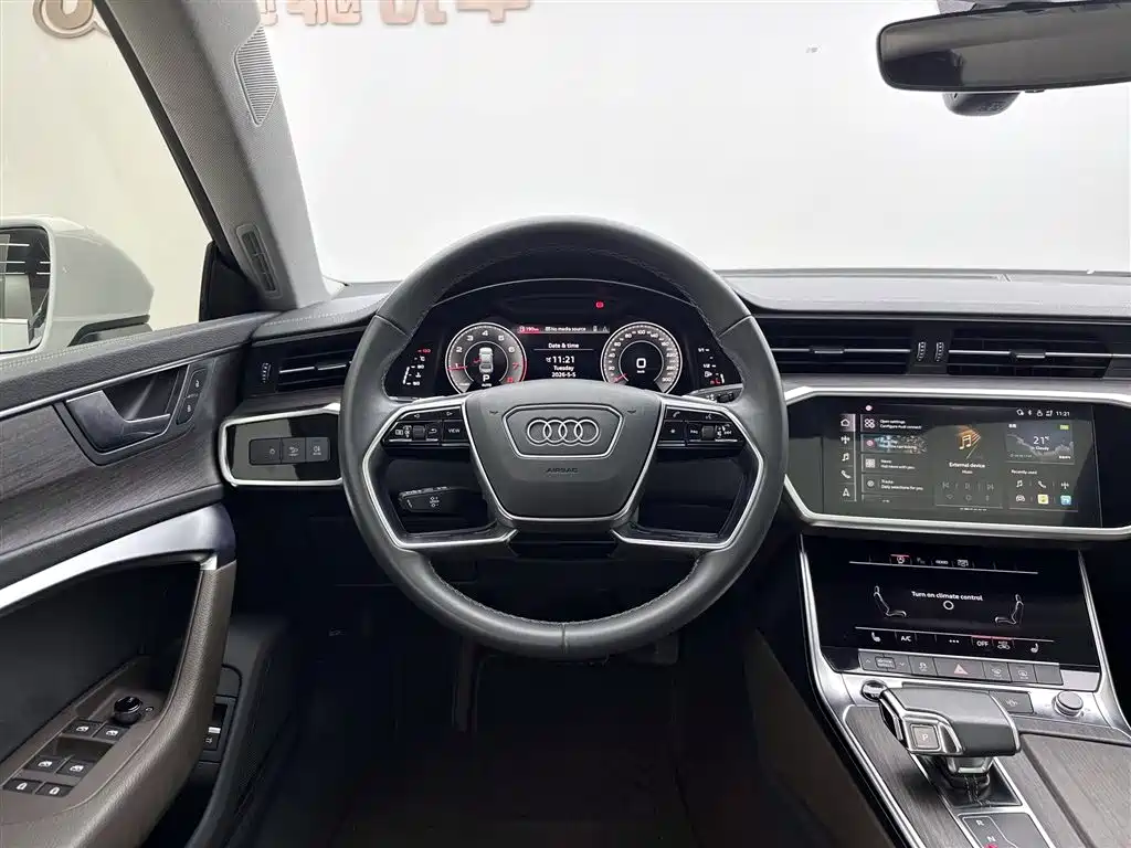 Audi A7L 2024 — фото 8