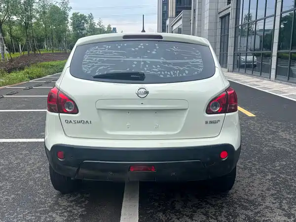Nissan Qashqai 2015