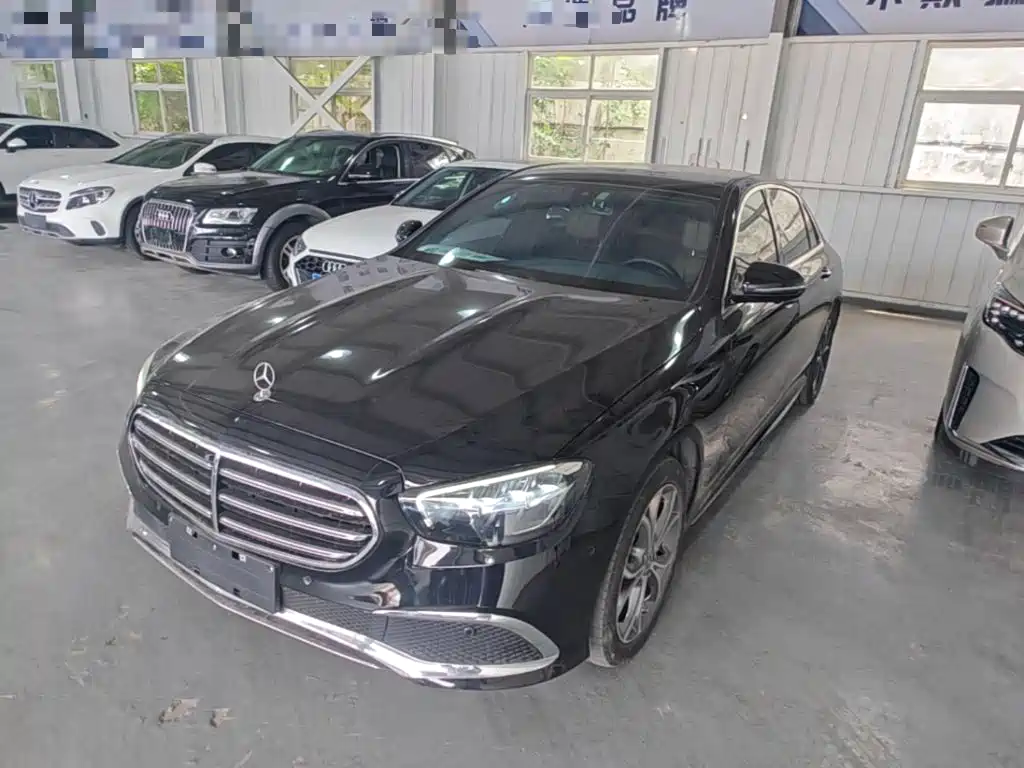 Mercedes-Benz E-Class 2023