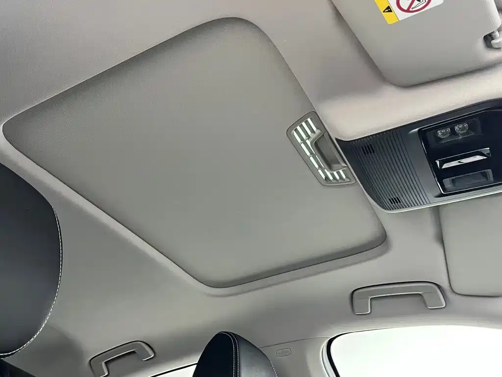 Skoda Octavia 2024 — фото 12
