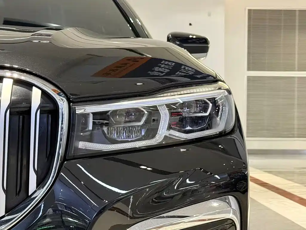 BMW 7 Series 2021