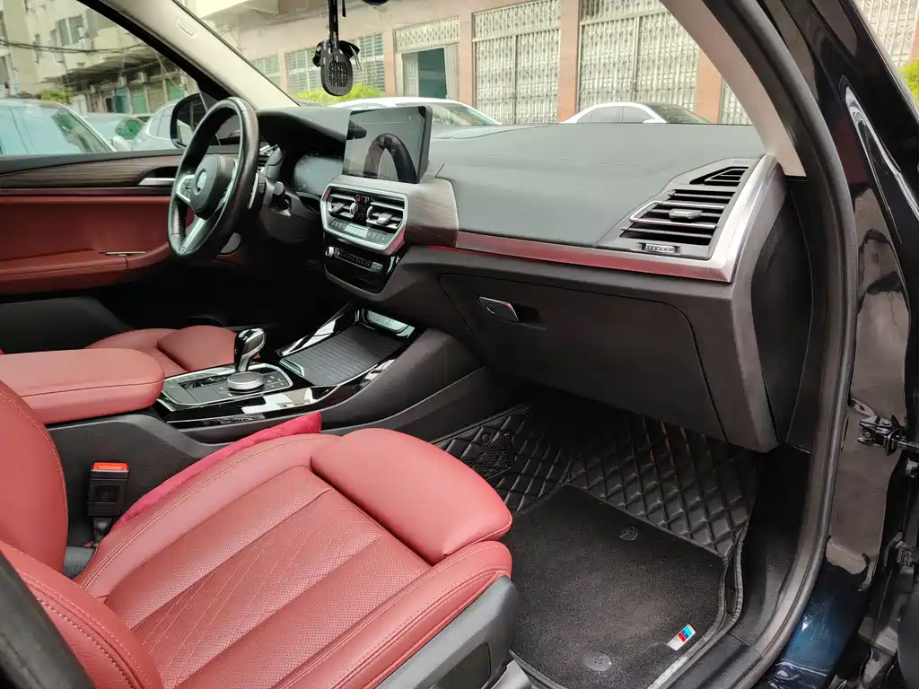 BMW X3 2022 — фото 10