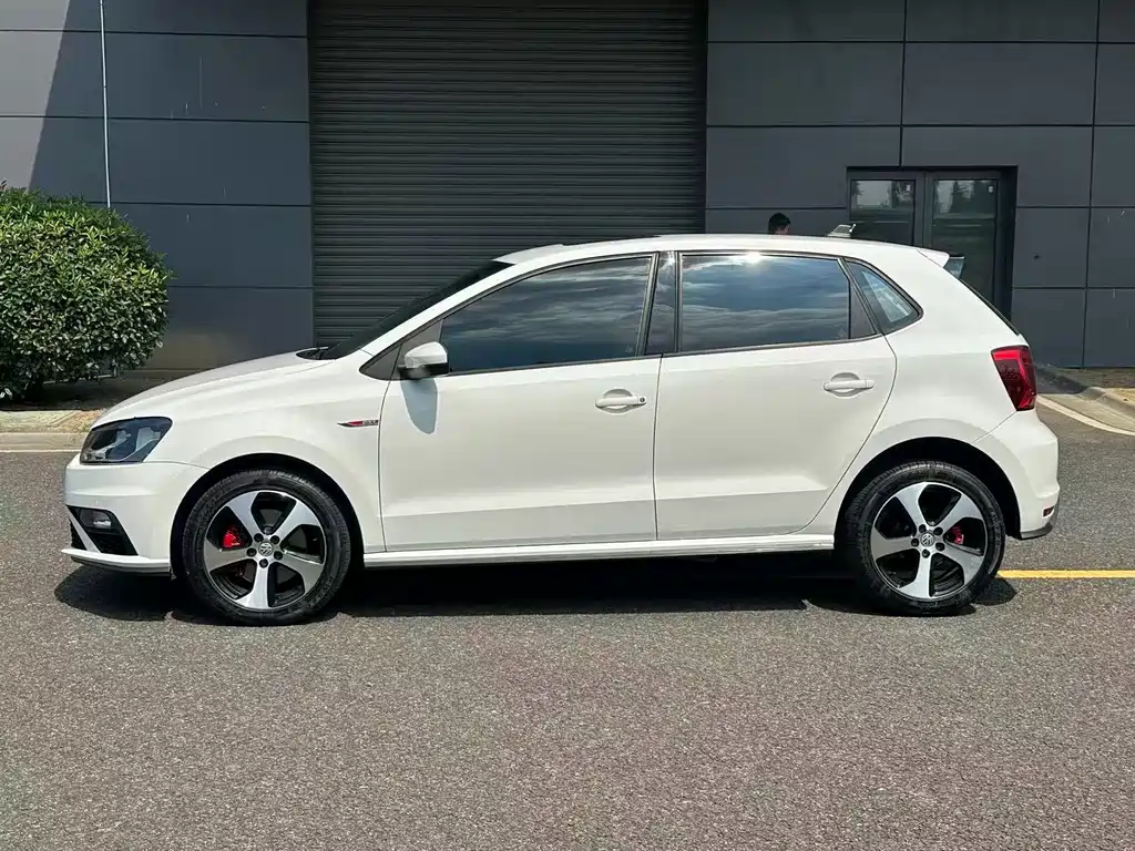 Volkswagen Polo 2016