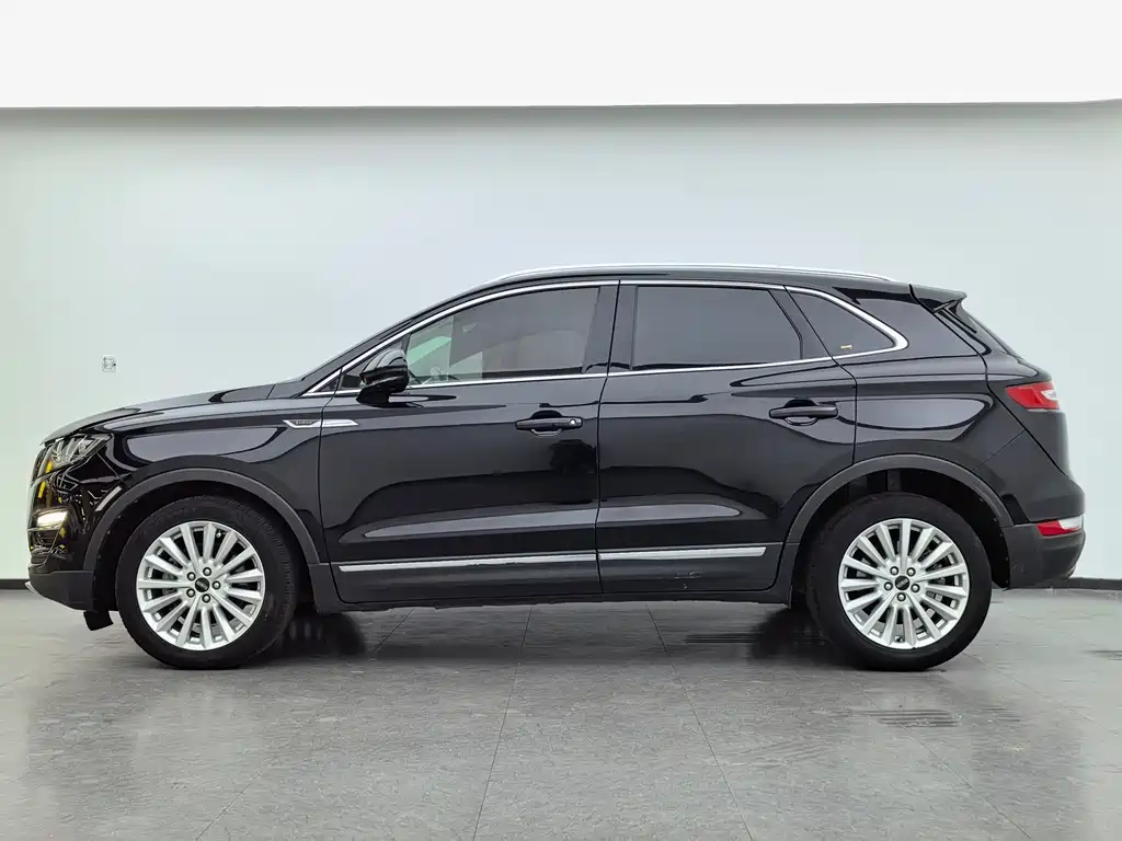 Lincoln MKC 2019 — фото 8