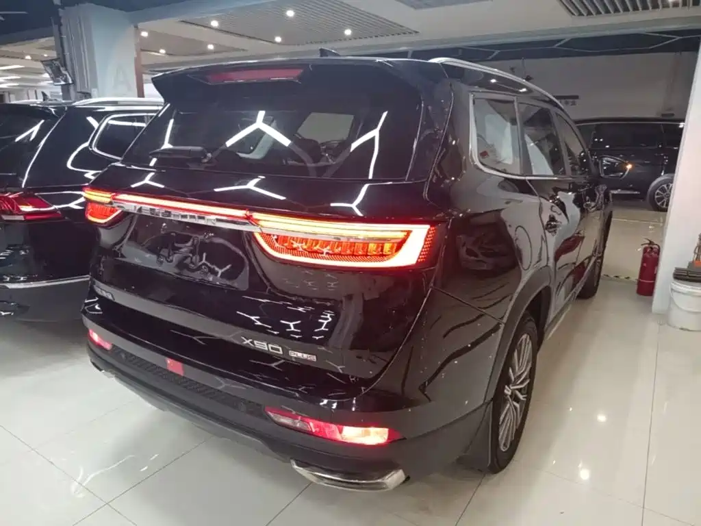 Jetour X90 PLUS 2025
