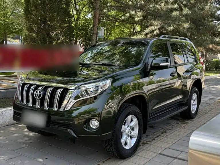 Toyota Prado 2016
