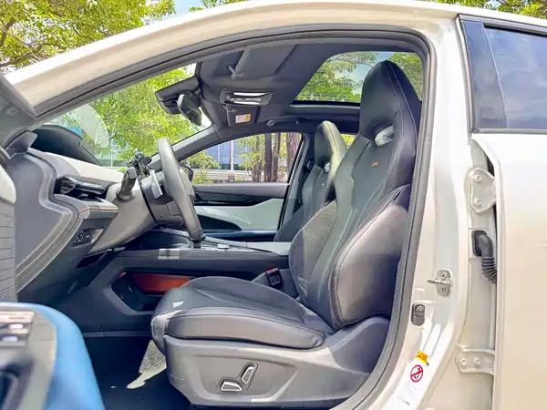 Changan UNI-V 2023