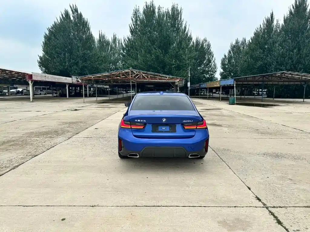 BMW 3 Series 2023