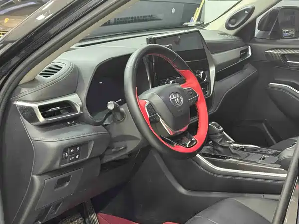 Toyota Highlander 2022