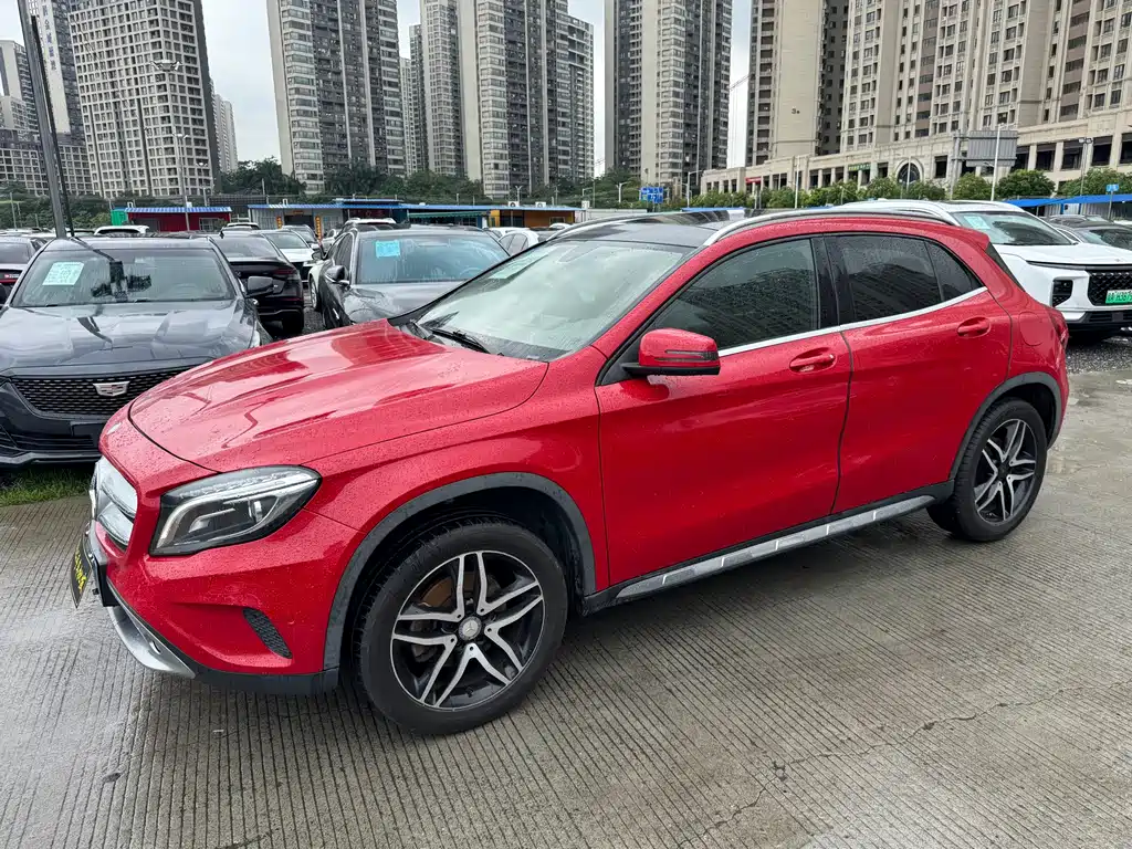 Mercedes-Benz GLA 2015 — фото 2