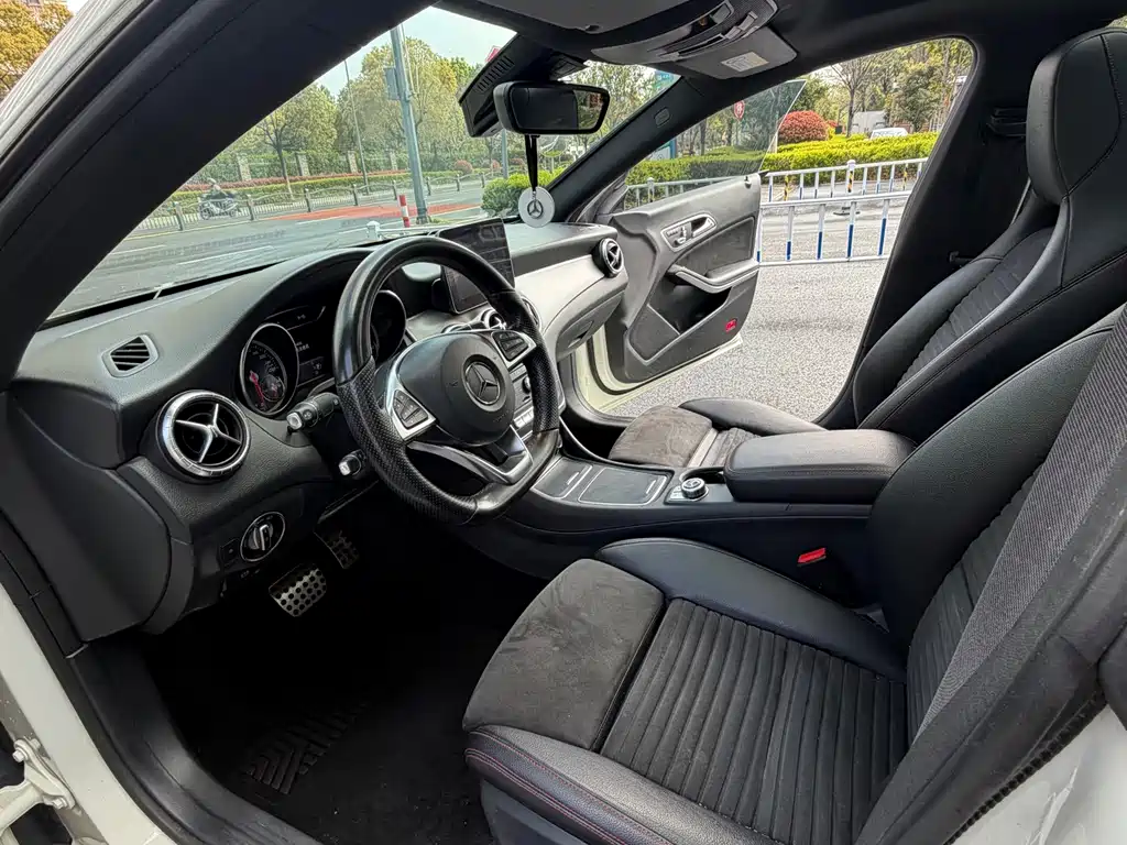 Mercedes-Benz CLA 2018 — фото 7