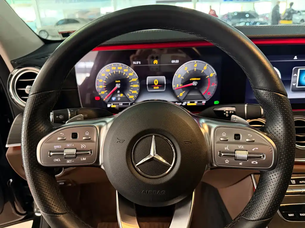 Mercedes-Benz E-Class 2020 — фото 5