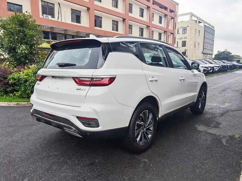 Geely Vision X6 2020 — фото 5