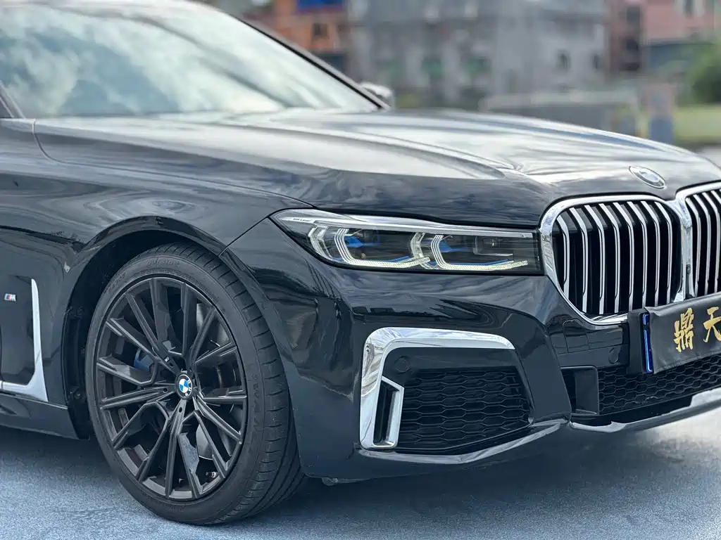 BMW 7 Series 2021 — фото 4