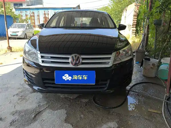 Volkswagen Santana 2013
