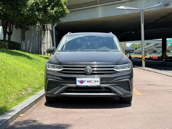 Volkswagen Tiguan L 2024