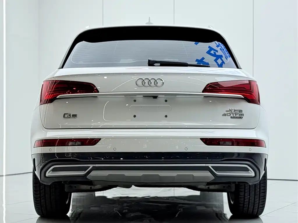 Audi Q5L 2024 — фото 15