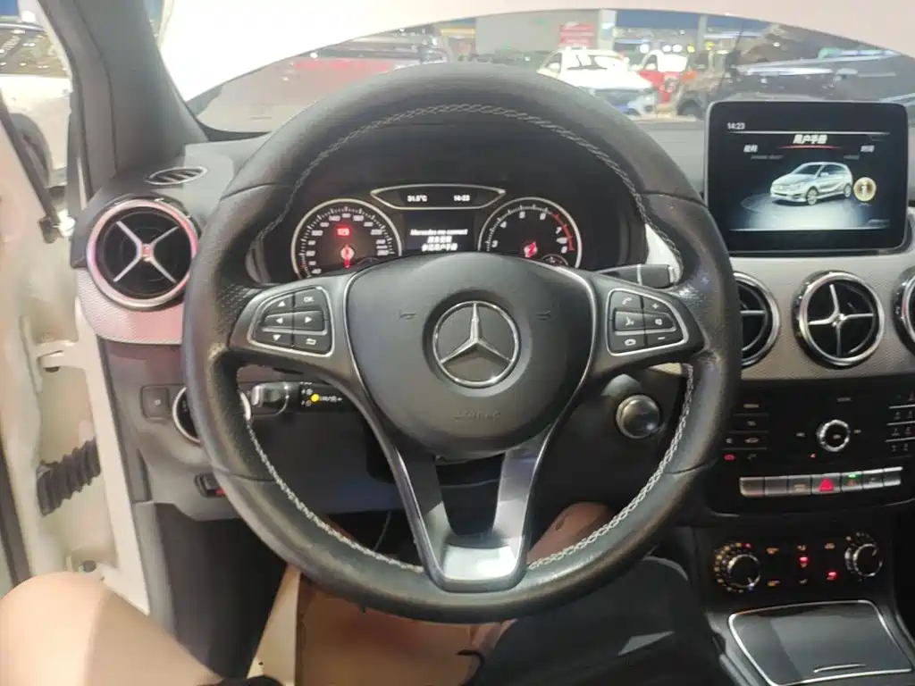 Mercedes-Benz B-Class 2018