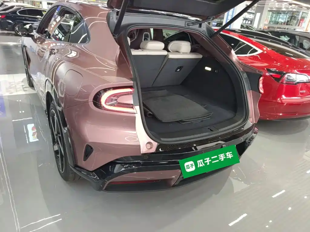 Xiaomi YU7 2025