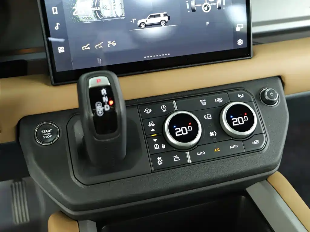Land Rover Defender 2026 — фото 10