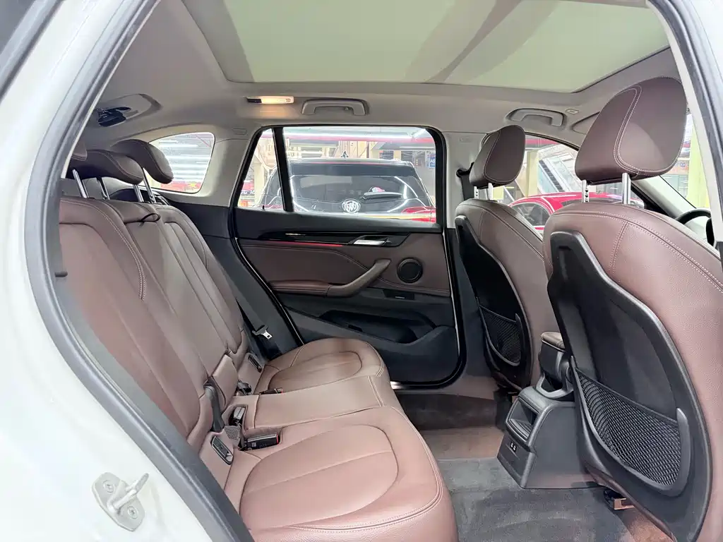 BMW X1 2020 — фото 18