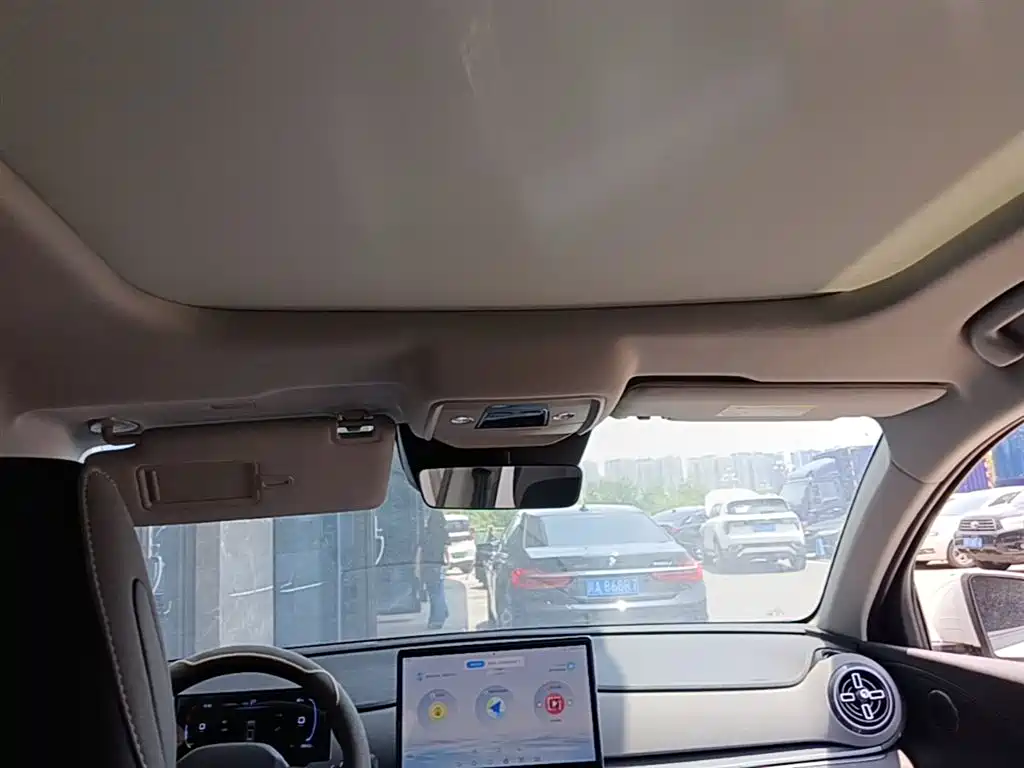 BYD Seal 05 DM-i 2024 — фото 18