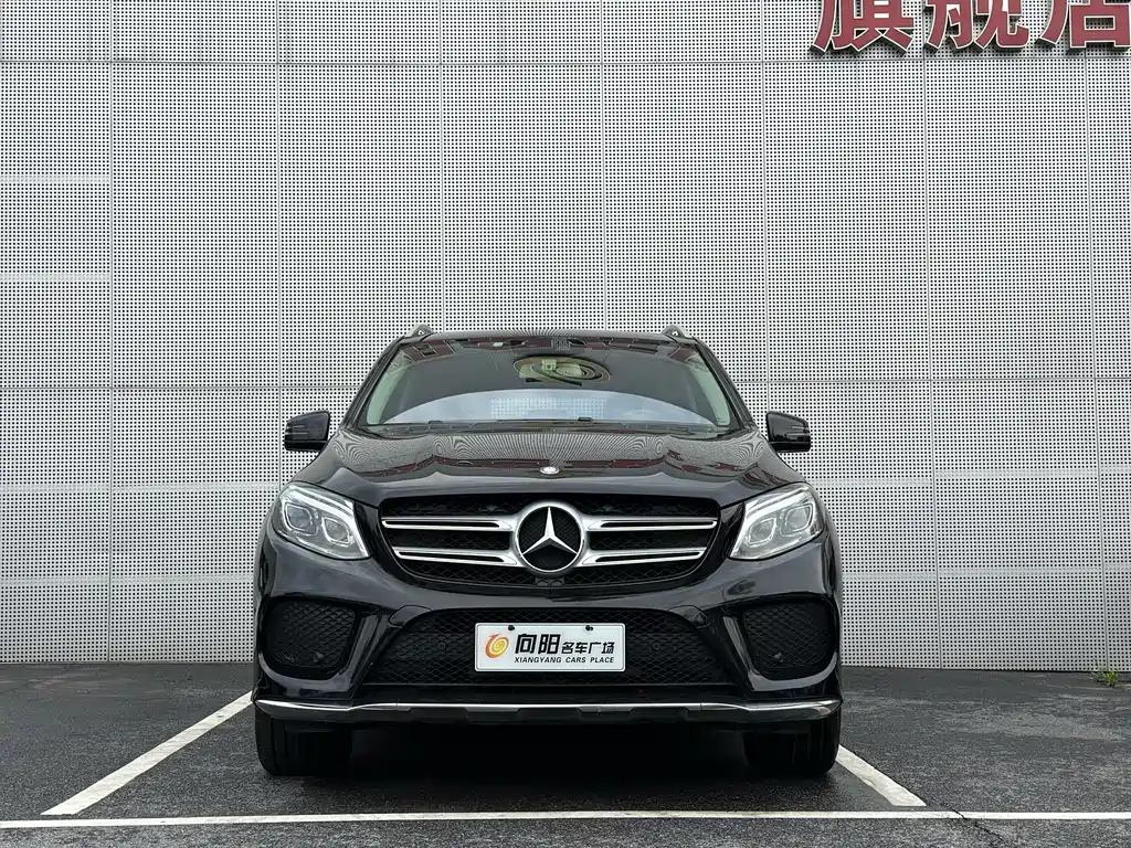 Mercedes-Benz GLE 2018 — фото 2