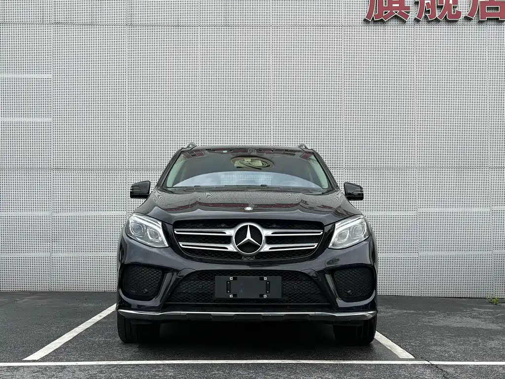 Mercedes-Benz GLE 2018 — фото 41