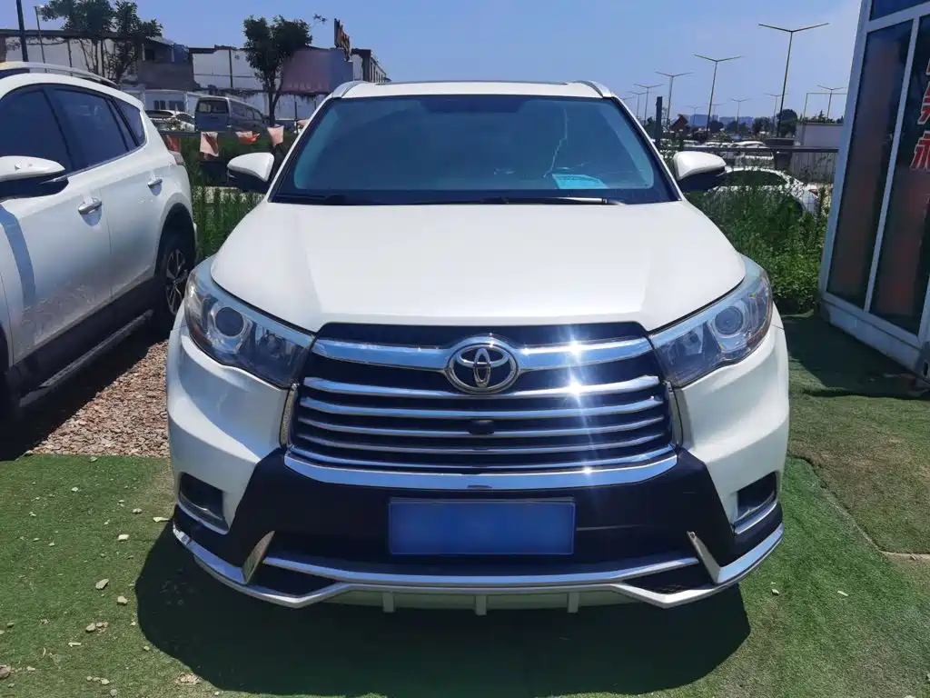 Toyota Highlander 2016