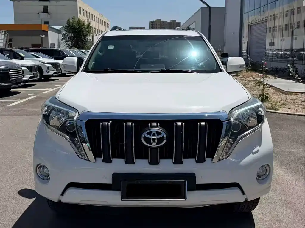 Toyota Prado 2016