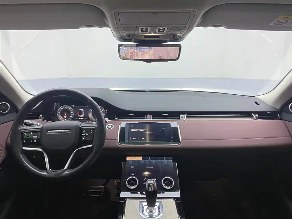 Land Rover Evoque 2023 — фото 13