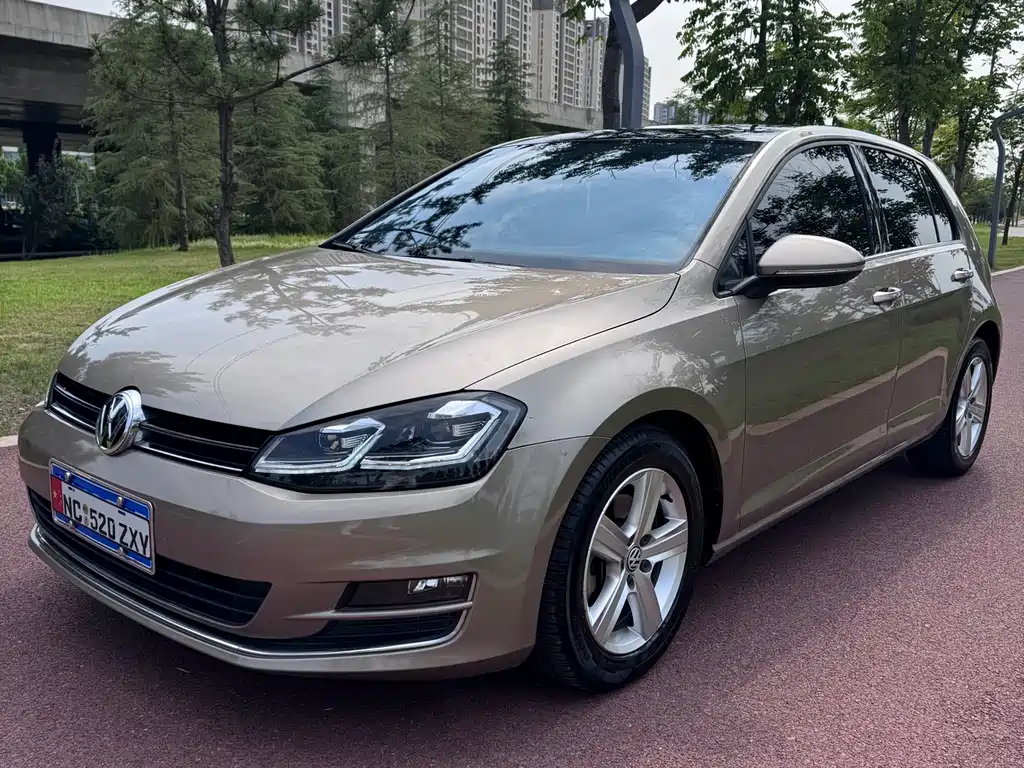 Volkswagen Golf 2015