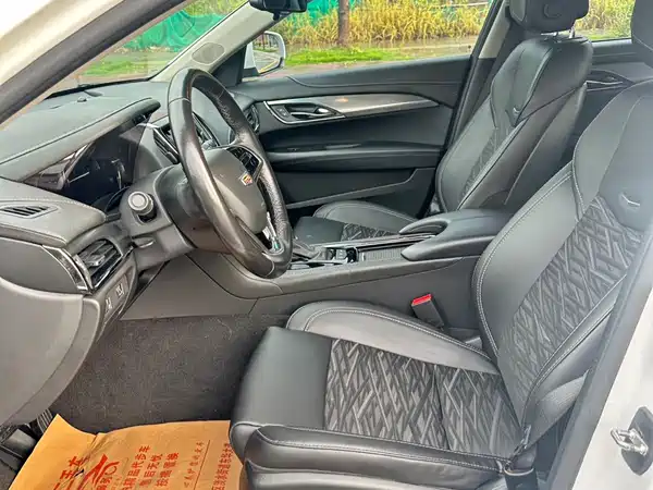 Cadillac ATS-L 2019