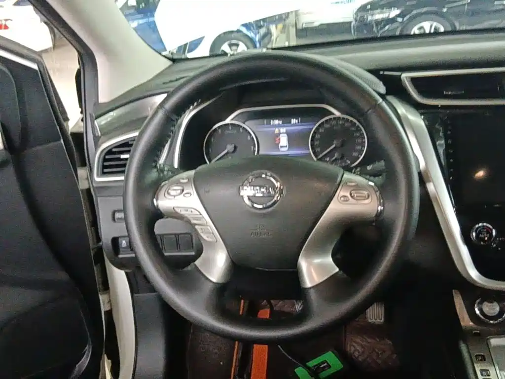 Nissan Murano 2017 — фото 11