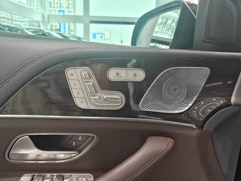 Mercedes-Benz GLS 2020 — фото 8
