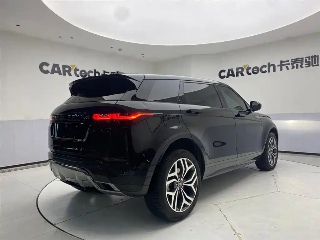 Land Rover Evoque 2023 — фото 5