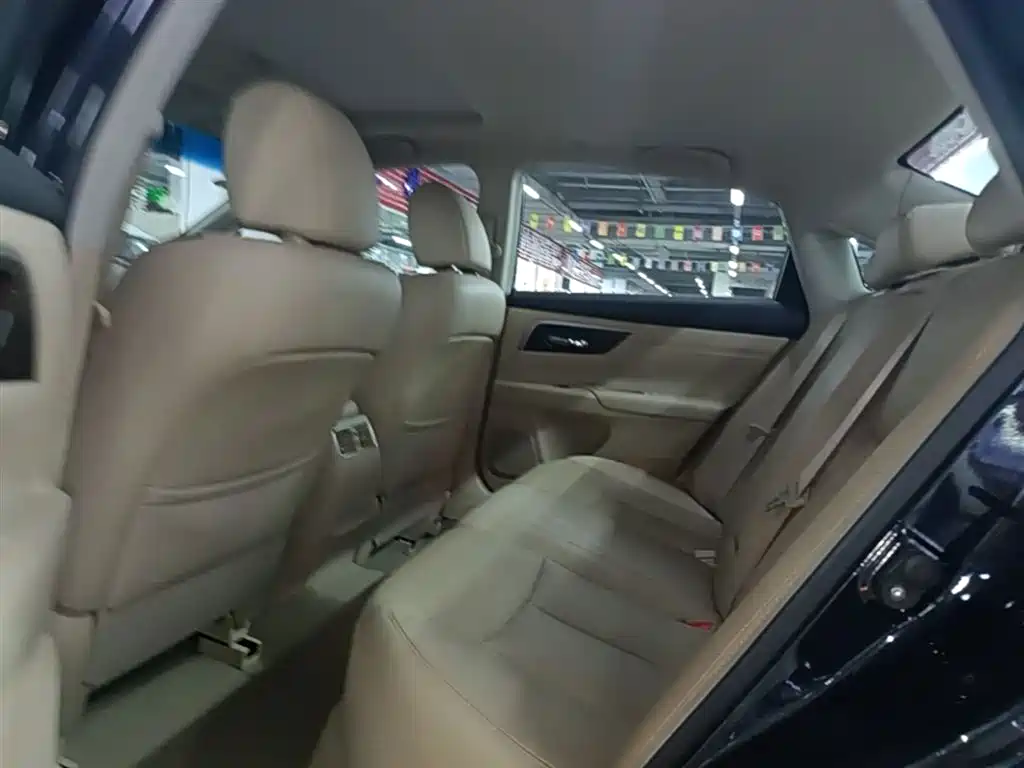 Nissan Teana 2015 — фото 17