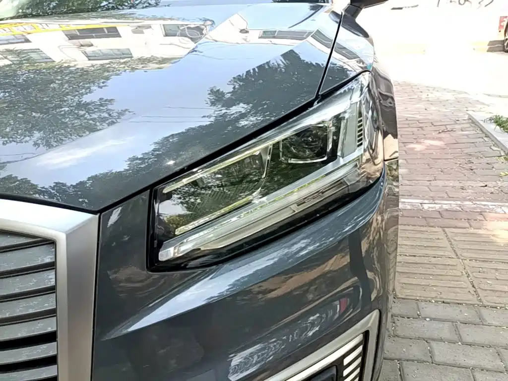 Audi Q2L E-Tron 2021 — фото 24