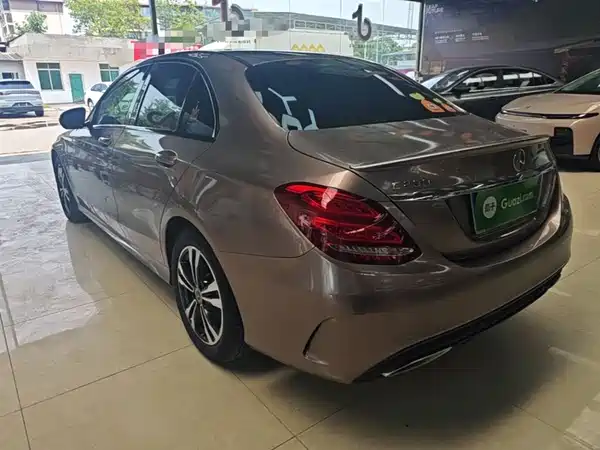 Mercedes-Benz C-Class 2018