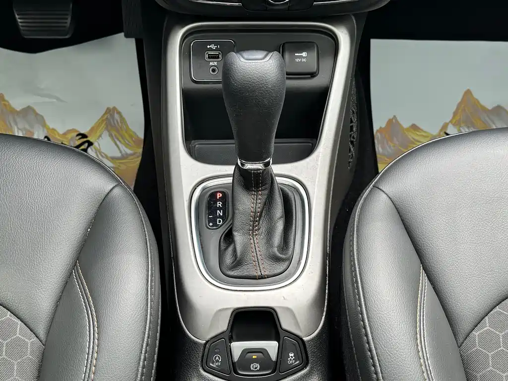 Jeep Compass 2021 — фото 9