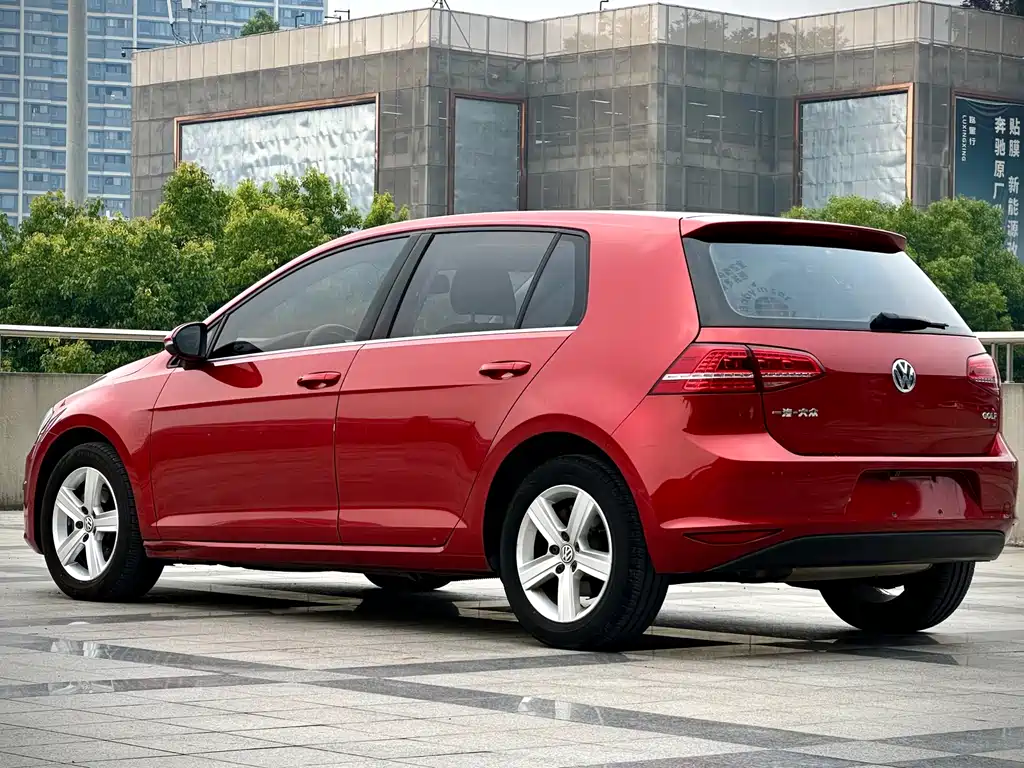 Volkswagen Golf 2016