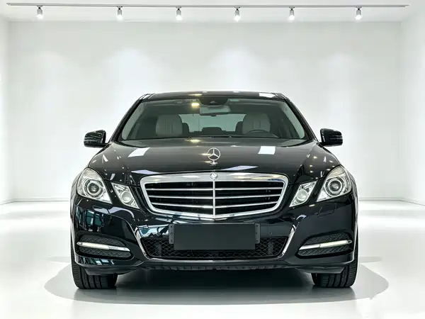 Mercedes-Benz E-Class 2012