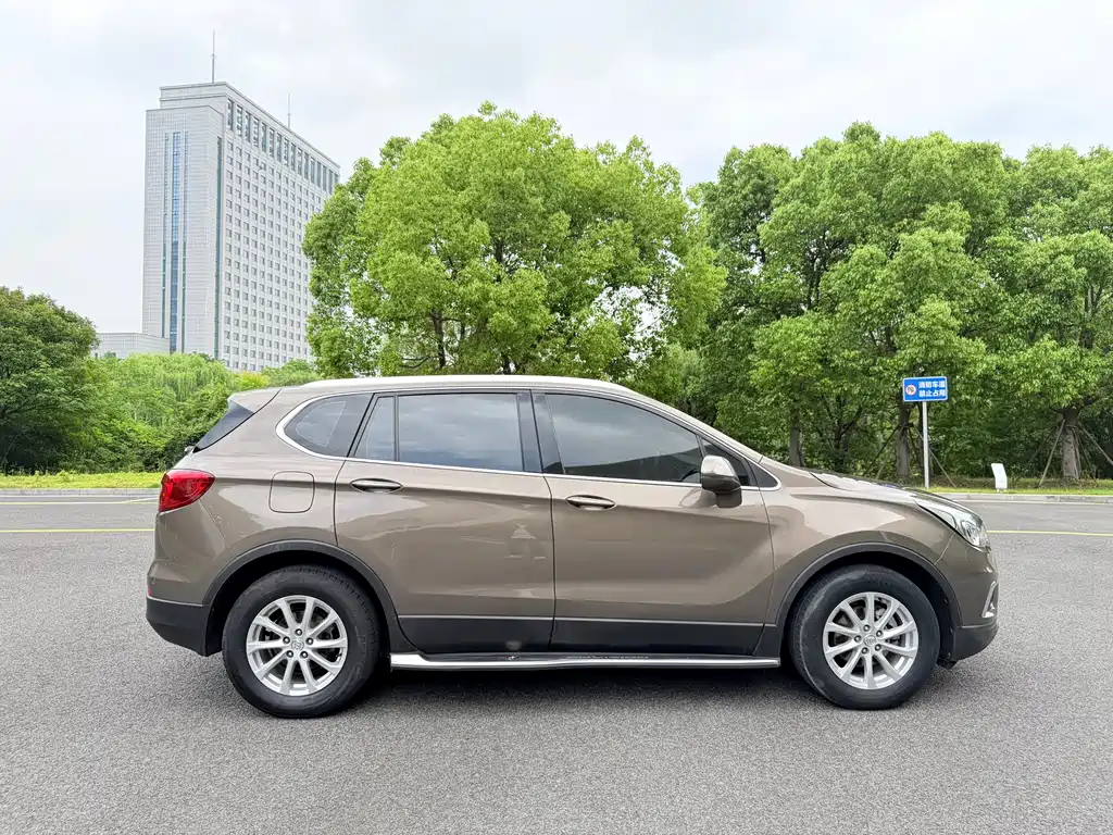 Buick Envision Plus 2017 — фото 4