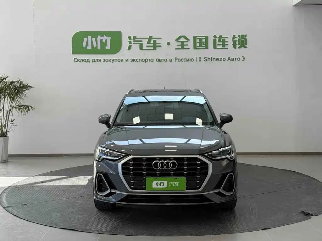 Audi Q3 2022 — фото 2